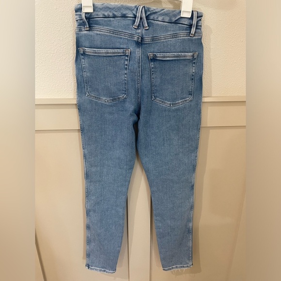 Good American Exposed Button Fly High Rise Jeans - Picture 9 of 10